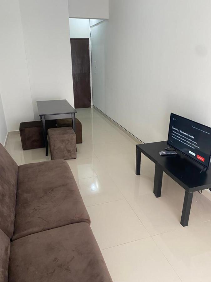 Espana Suites Hotel 埃斯特城 外观 照片