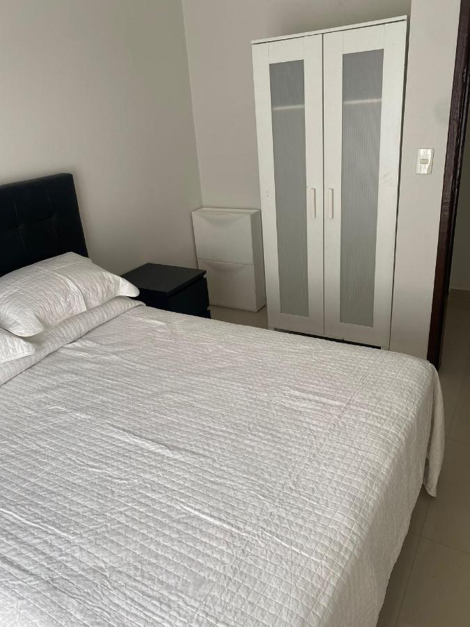 Espana Suites Hotel 埃斯特城 外观 照片
