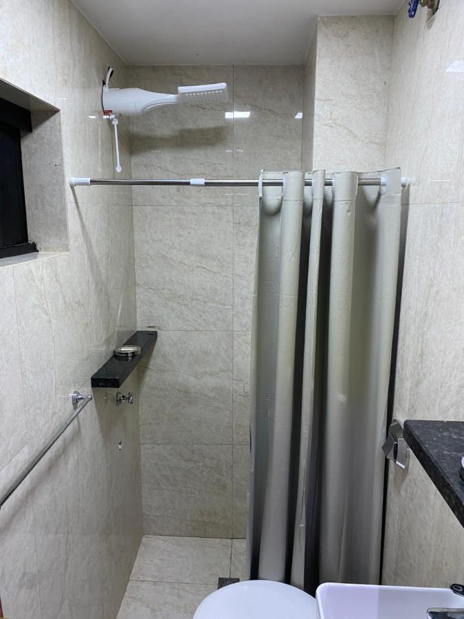 Espana Suites Hotel 埃斯特城 外观 照片